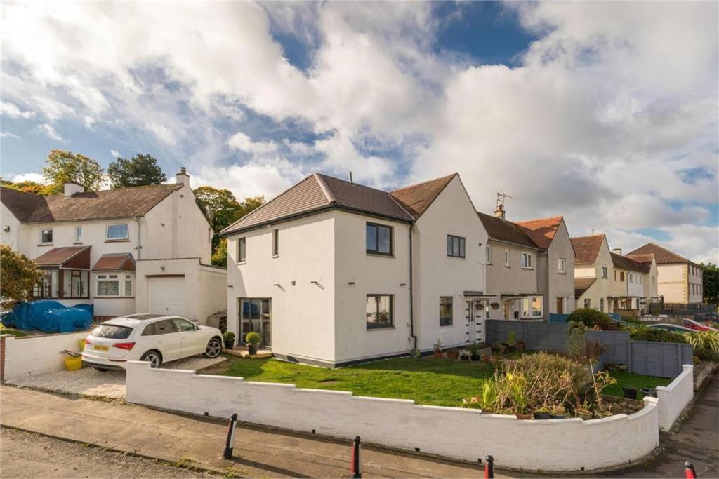 Dreghorn House 4 Bedrooms 3 Toilets 3 Reception Free Parking 233 Mbp Wifi Édimbourg Extérieur photo